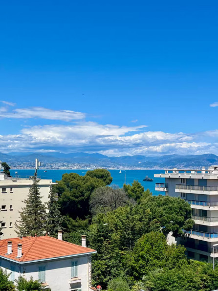 location Appartement Antibes - Photo 2