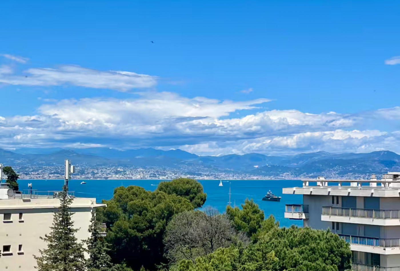 location Appartement Antibes - Photo 2