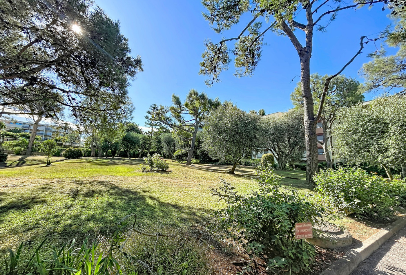 vente Appartement Antibes - Photo 2
