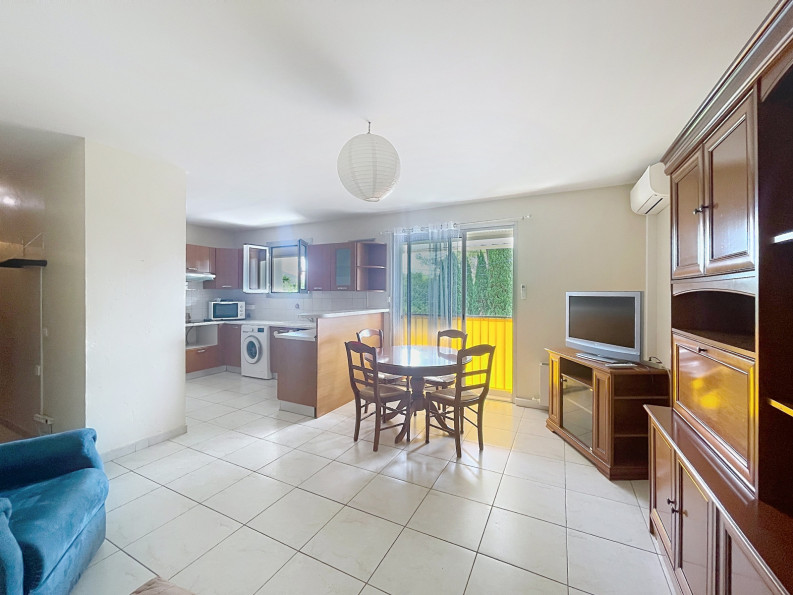 location Appartement Antibes - Photo 2