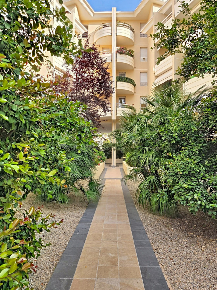 à louer Appartement Mandelieu La Napoule - Photo 6