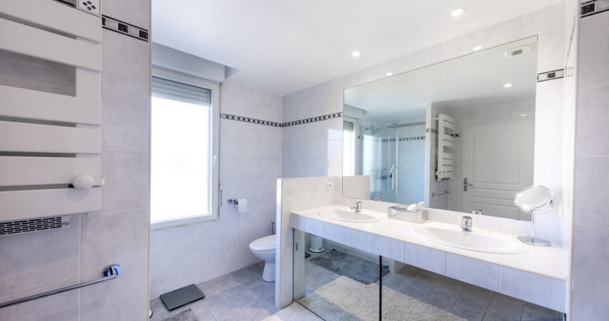 location Appartement Antibes