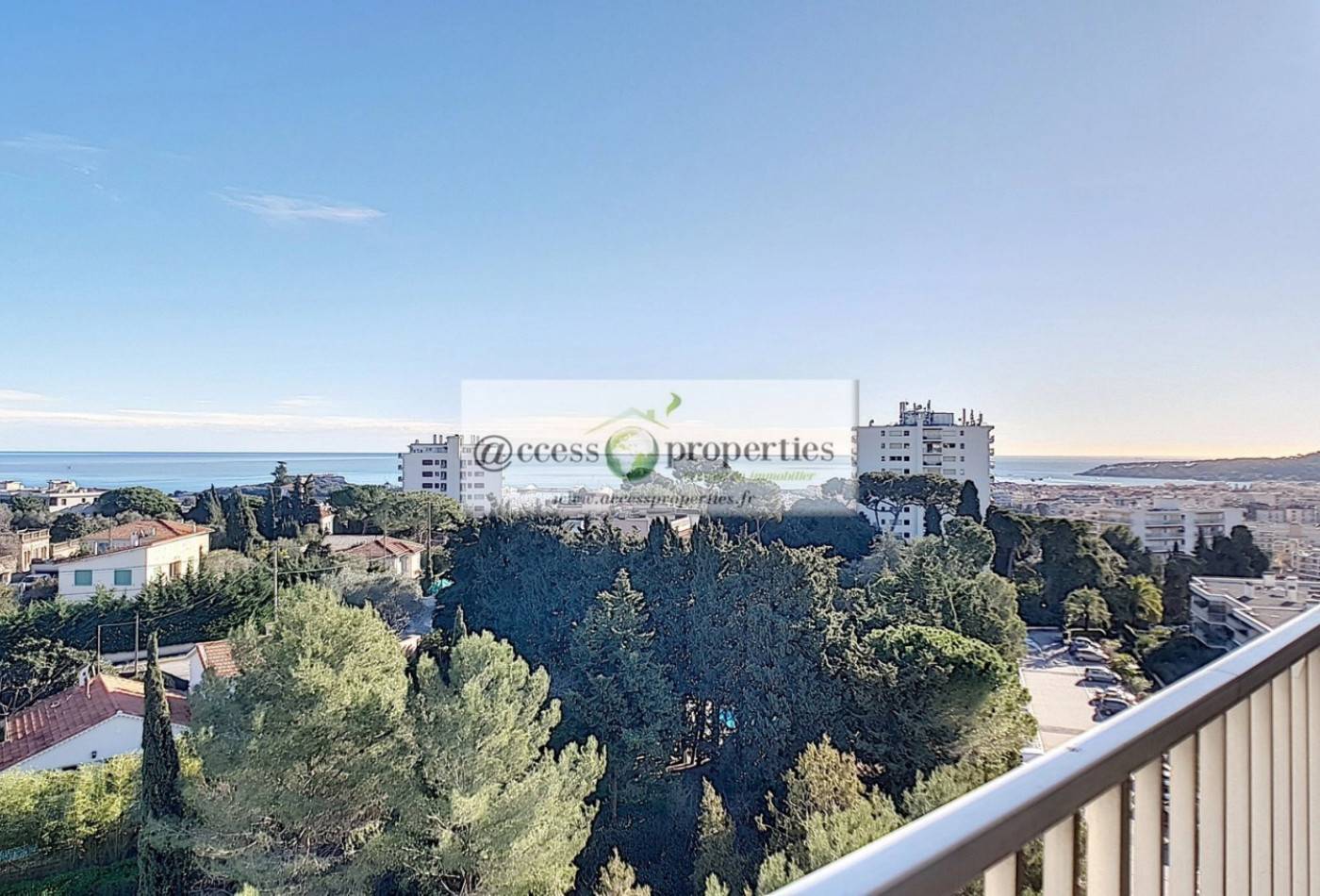 location Appartement Antibes - Photo 1