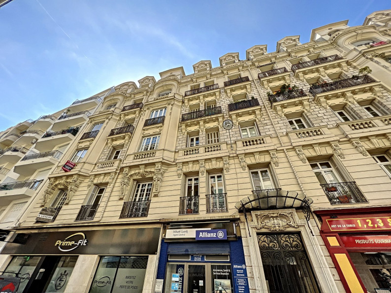 location Appartement Nice - Photo 9