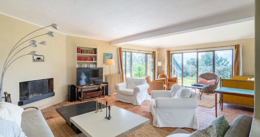 en location saisonnière Propriété La Colle Sur Loup