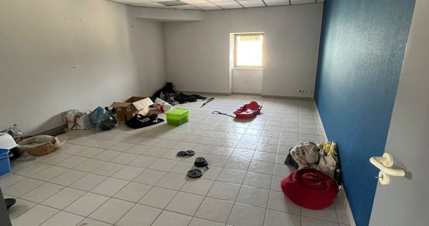 vente Local commercial Ruoms