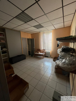 vente Local commercial Ruoms