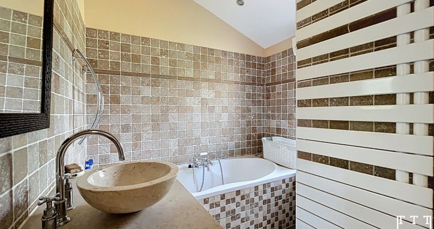 vente Maison de caractère Ruoms