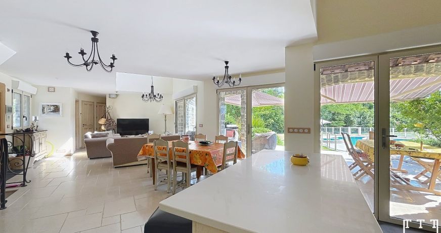 vente Maison de caractère Ruoms