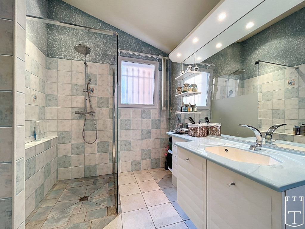 vente Villa Ruoms - Photo 7