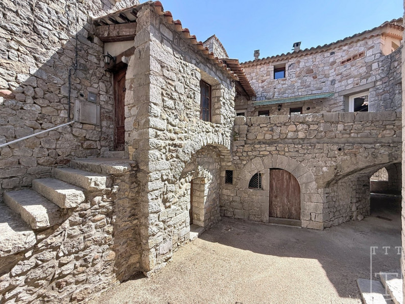 vente Maison de village Ruoms - Photo 1