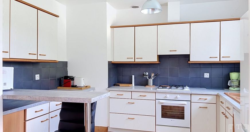 vente Villa Grospierres