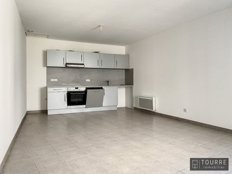 location Appartement Ruoms - Photo 2