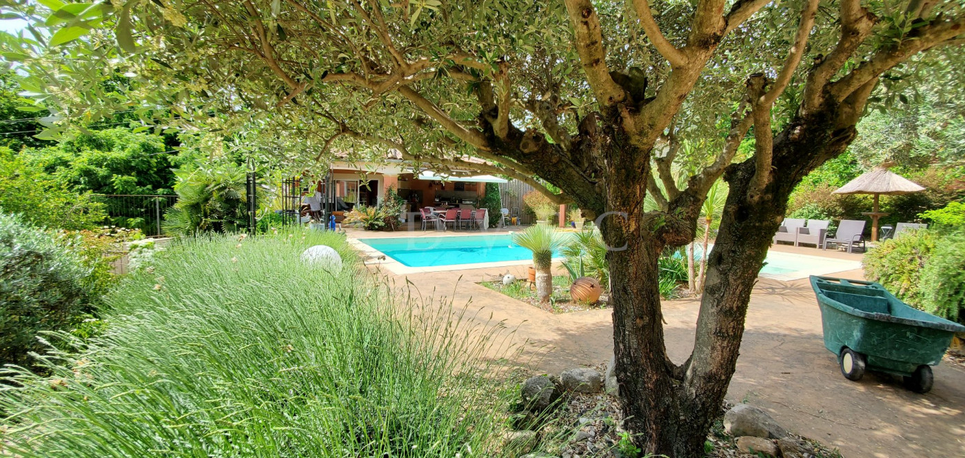 vente Propriété Joyeuse - Photo 1