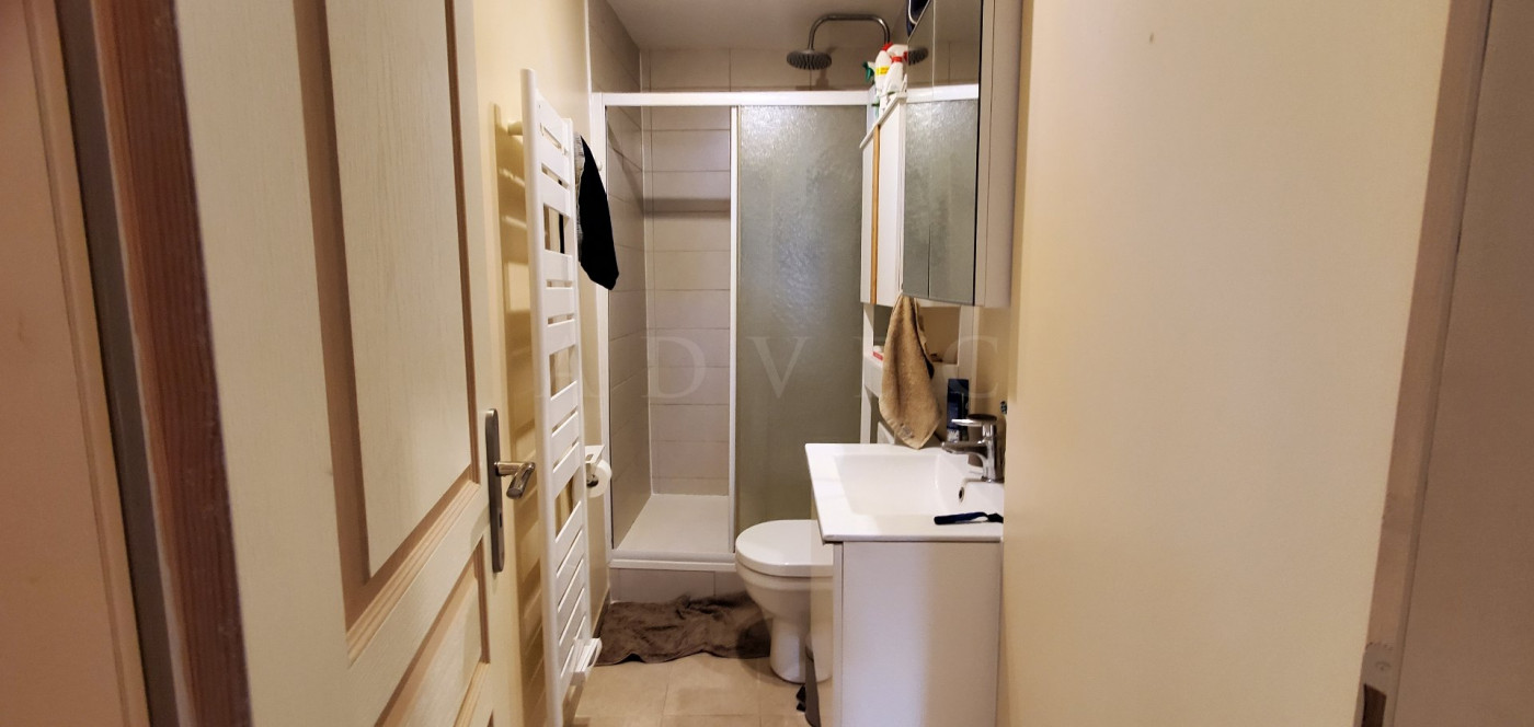 vente Maison de village Berrias Et Casteljau - Photo 8