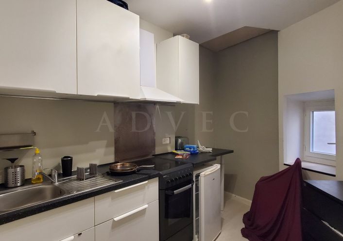 vente Maison de village Berrias Et Casteljau