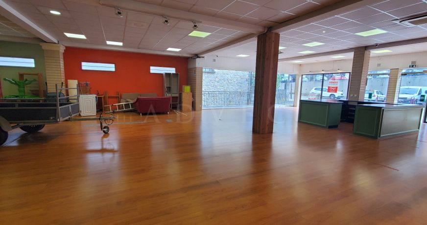 vente Local commercial Joyeuse