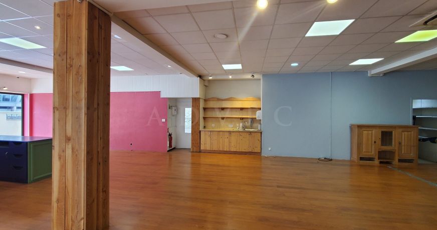 vente Local commercial Joyeuse