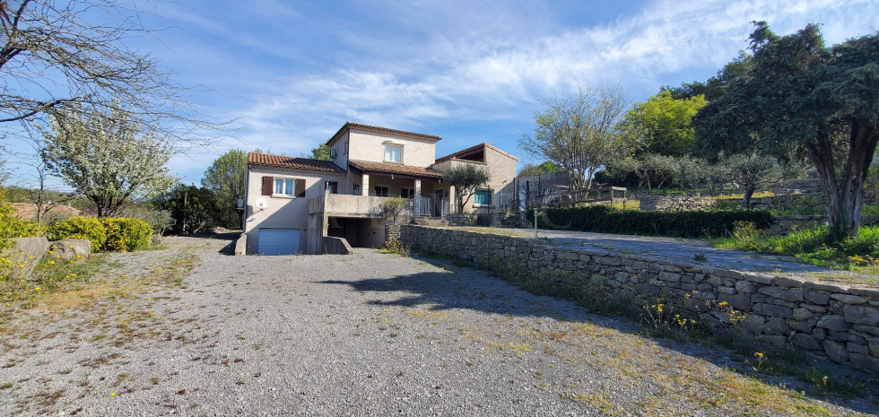 vente Domaine Joyeuse - Photo 2