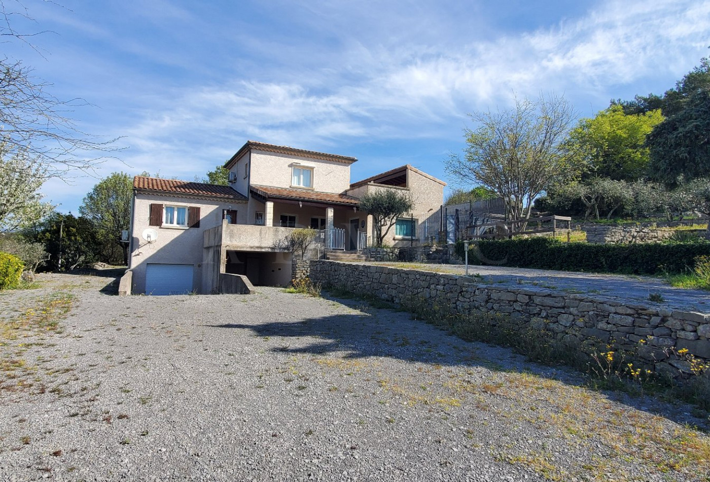vente Domaine Joyeuse - Photo 2