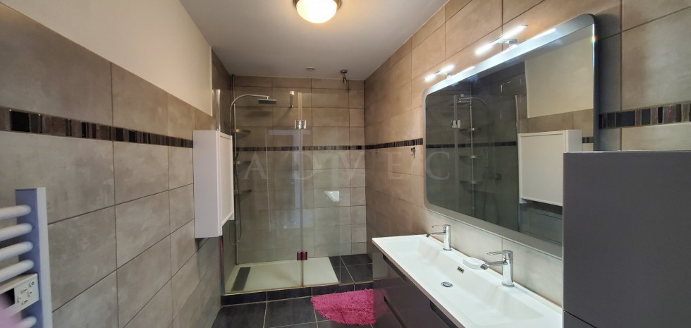 vente Domaine Joyeuse - Photo 5