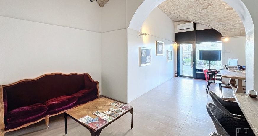 vente Local commercial Barjac