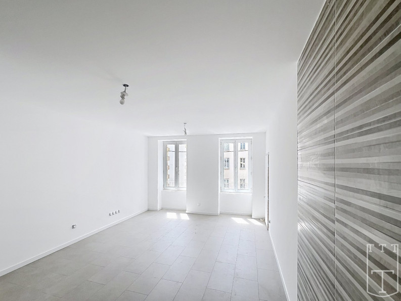 vente Immeuble de rapport Aubenas - Photo 9