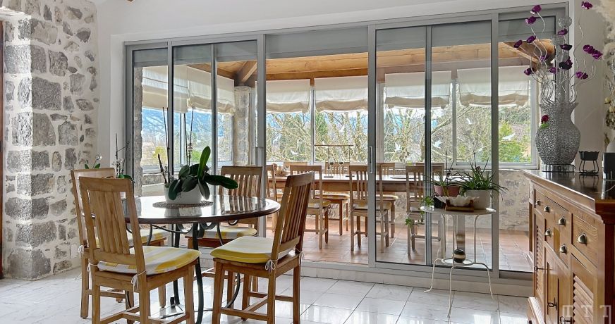 vente Maison de caractère Ruoms