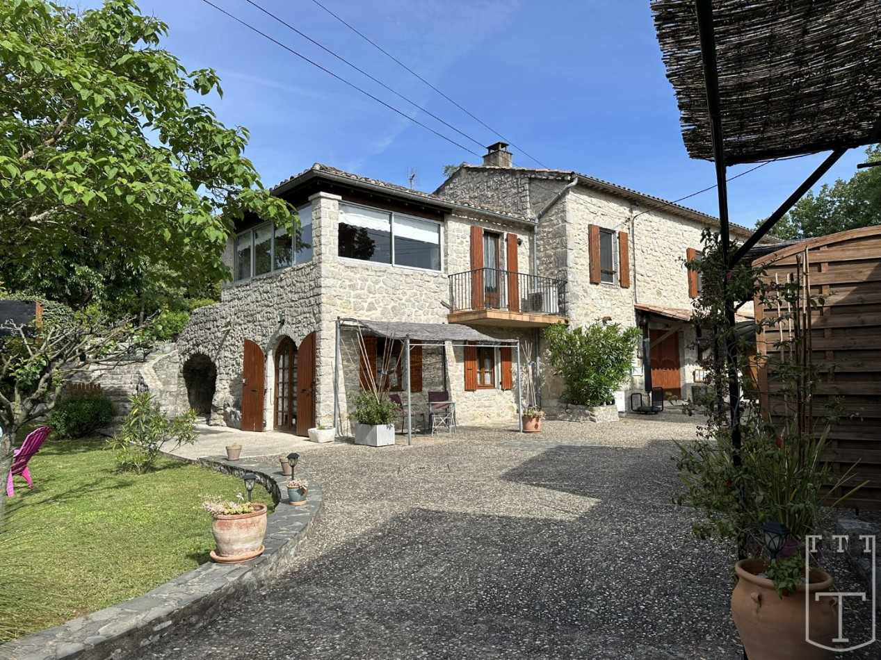 vente Maison de caractère Ruoms - Photo 1