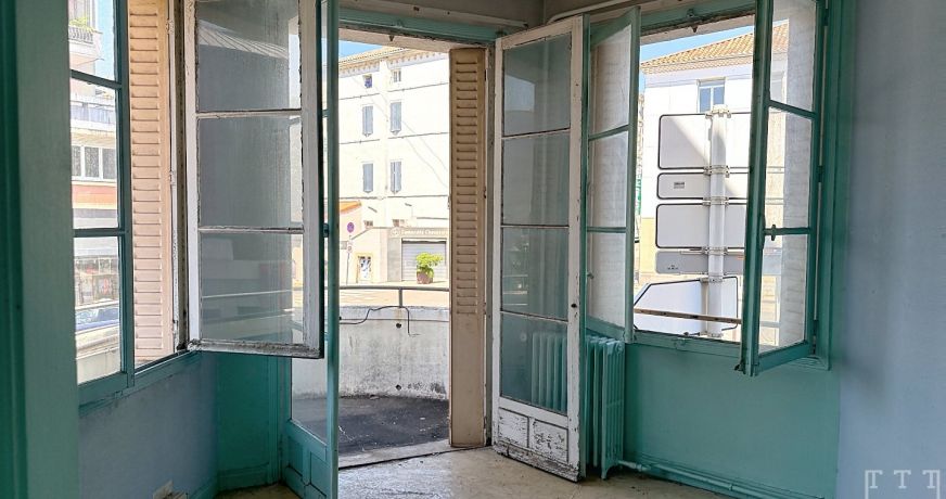 vente Appartement à rénover Aubenas