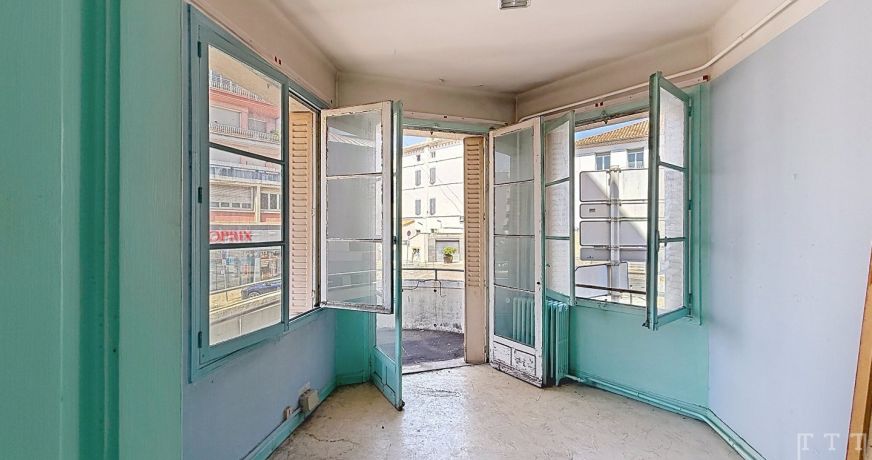 vente Appartement à rénover Aubenas