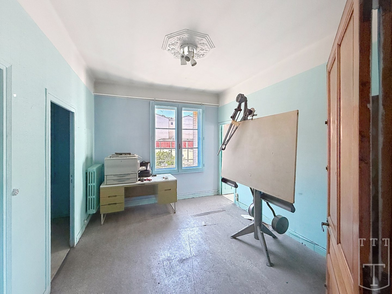 vente Appartement à rénover Aubenas - Photo 3