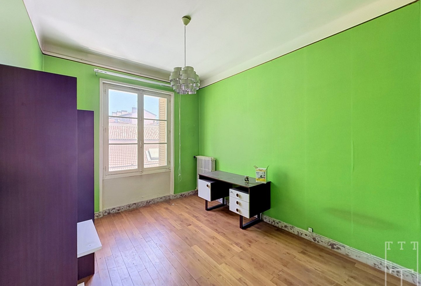 vente Appartement à rénover Aubenas - Photo 5