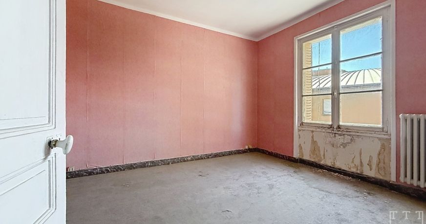 vente Appartement à rénover Aubenas