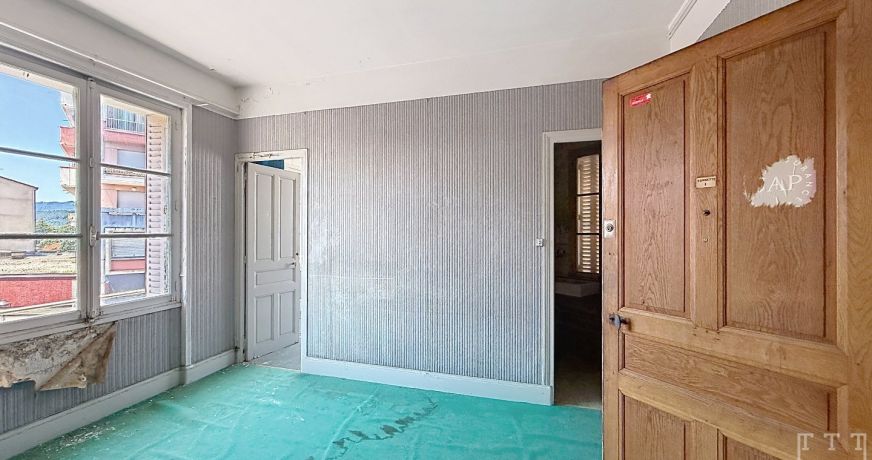 vente Appartement à rénover Aubenas