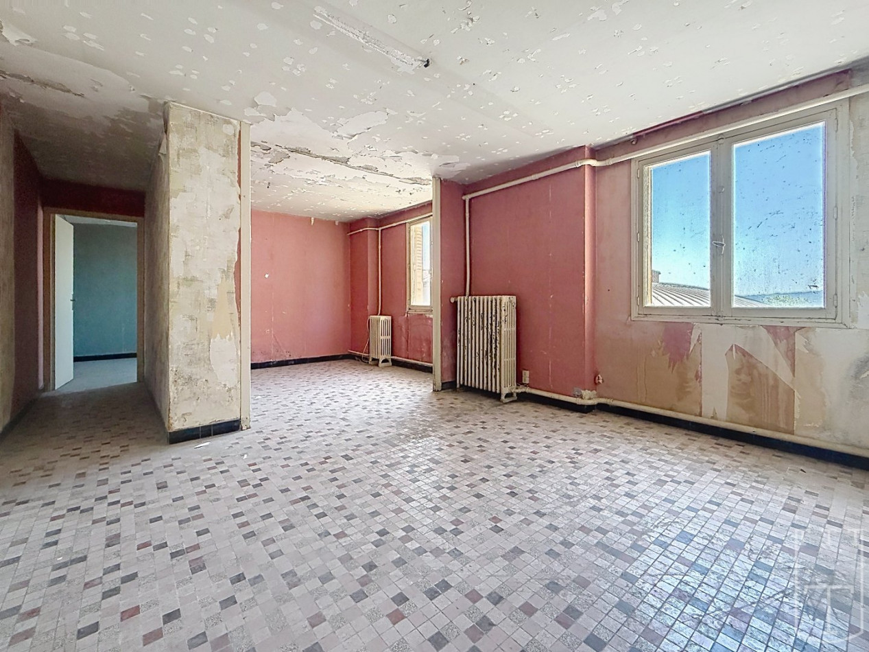 vente Appartement à rénover Aubenas - Photo 13