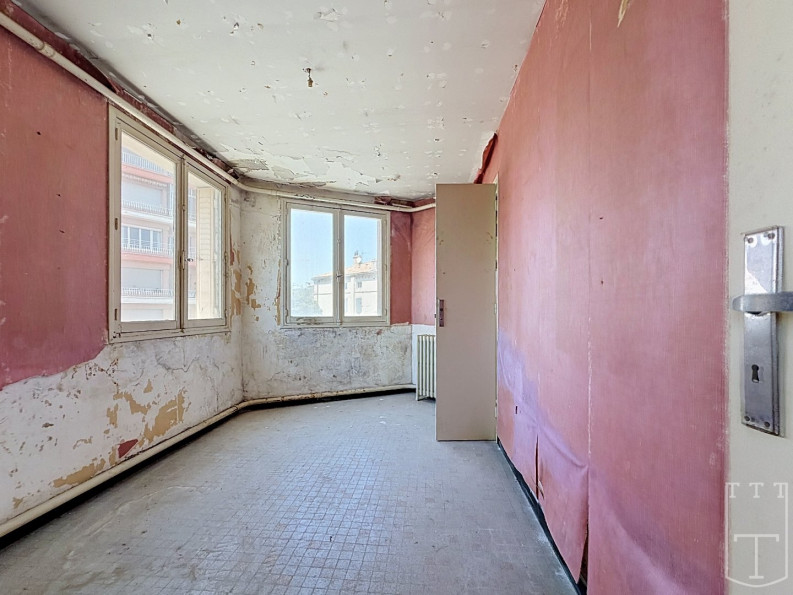 vente Appartement à rénover Aubenas - Photo 5