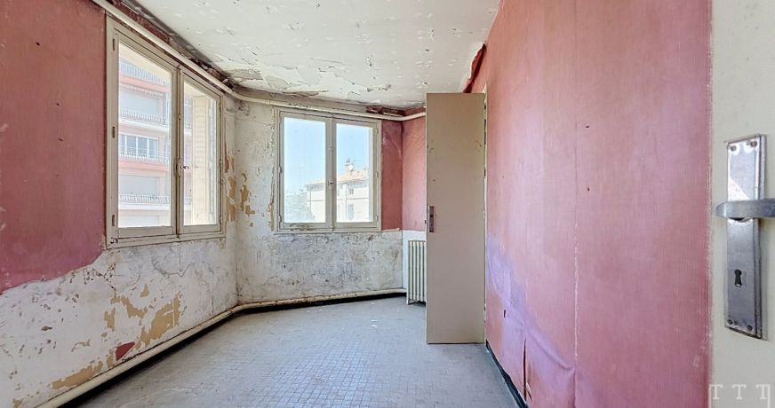 vente Appartement à rénover Aubenas
