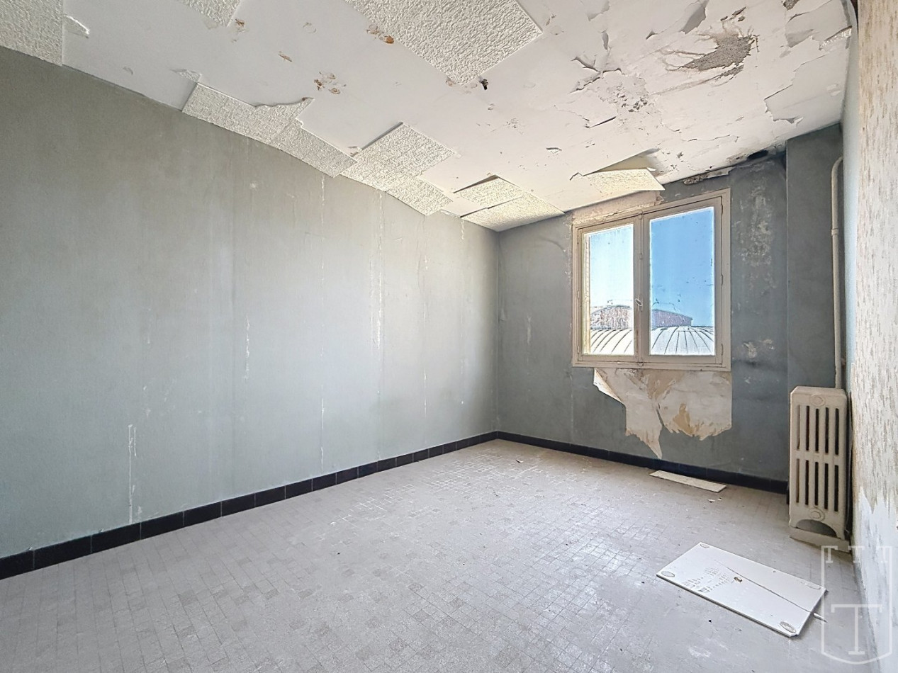 vente Appartement à rénover Aubenas - Photo 7