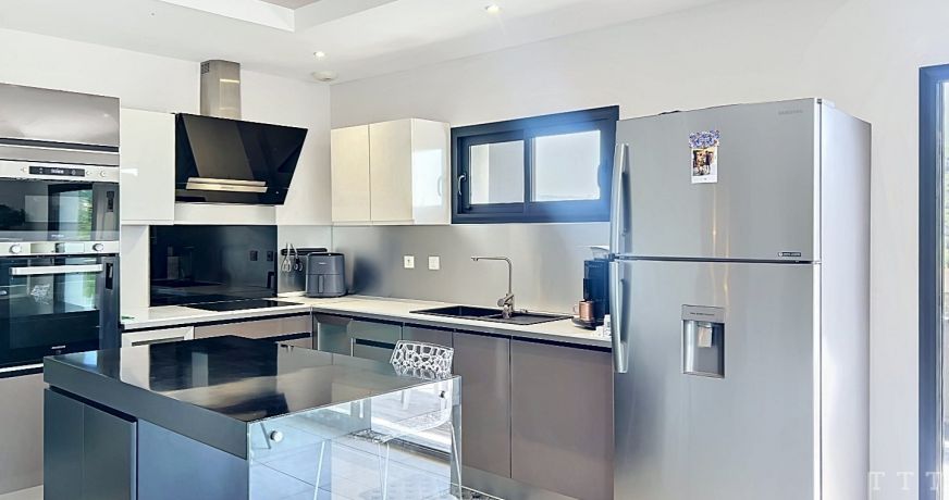 vente Villa Aubenas