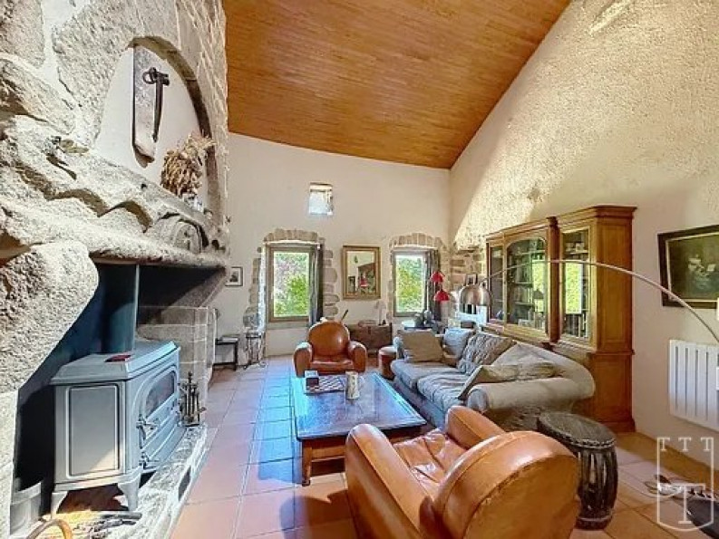 vente Maison de caractère Aubenas - Photo 2