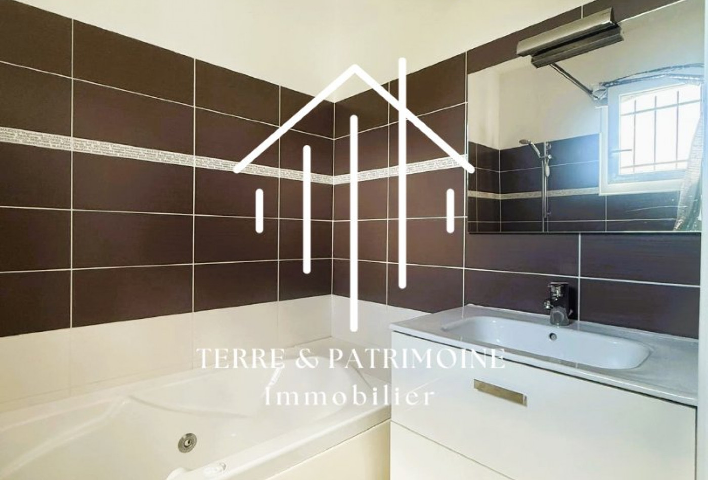 vente Maison individuelle Saint Paul Le Jeune - Photo 9