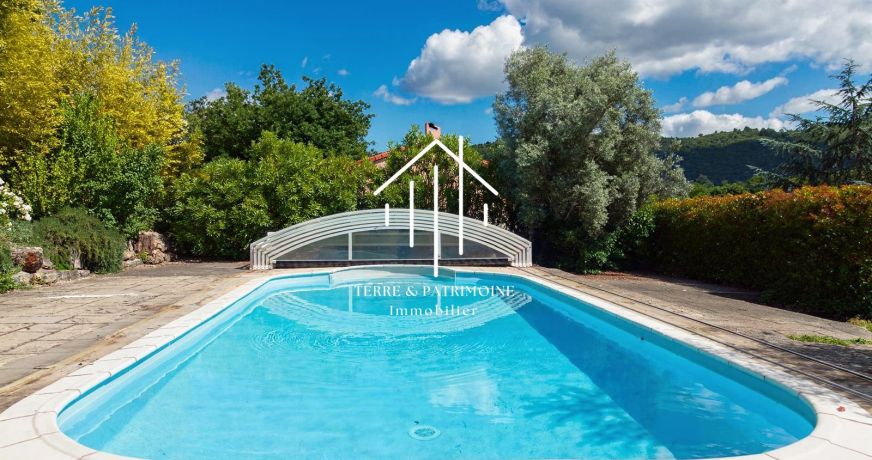 vente Villa Meyrannes