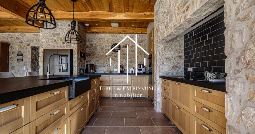 vente Villa Lablachere