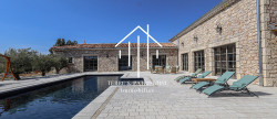vente Villa Lablachere