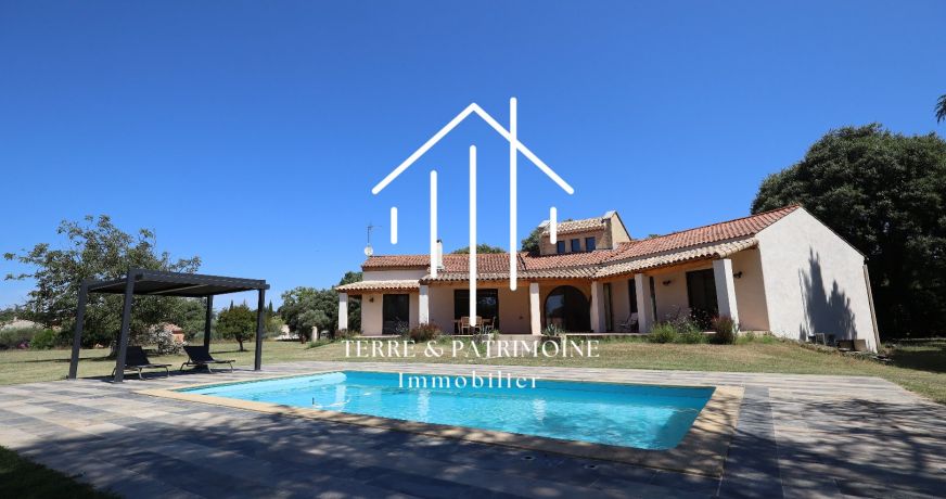 sale Villa Uzes
