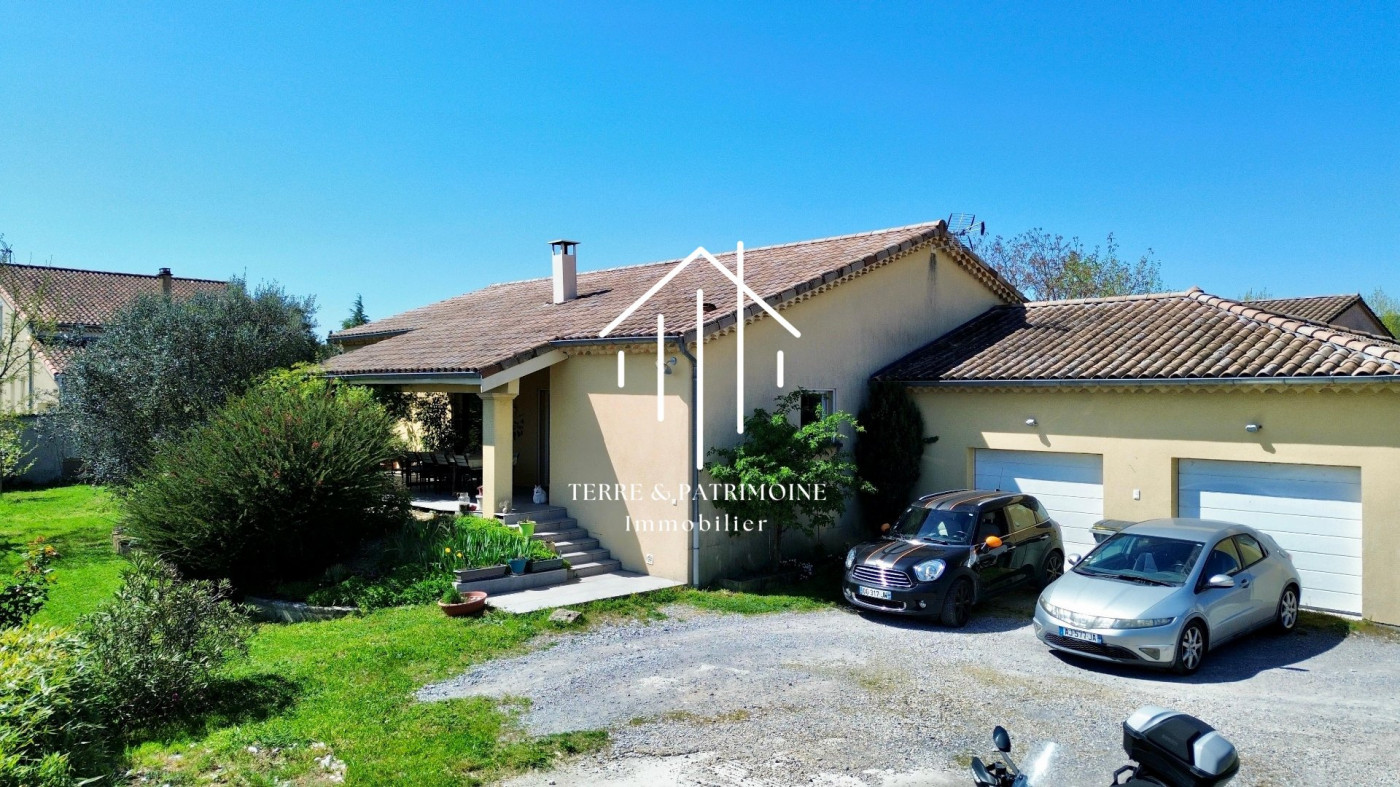 vente Villa Saint Etienne De Fontbellon - Photo 1