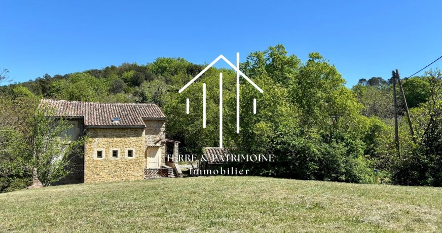 sale Maison en pierre Salavas