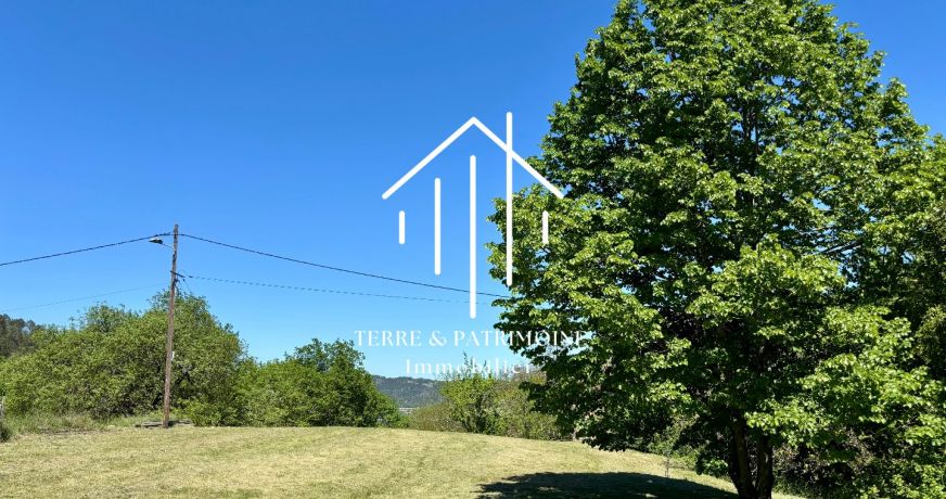 sale Maison en pierre Salavas