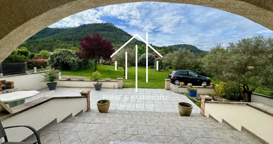 sale Maison Vesseaux